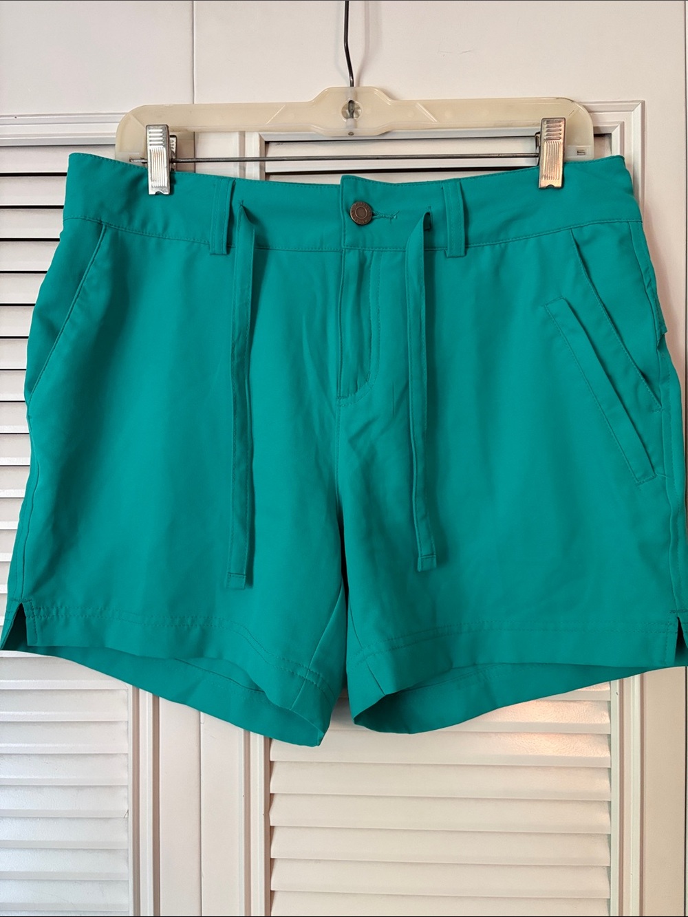 Magellan Outdoors Teal Drawstring Athletic Shorts Size M